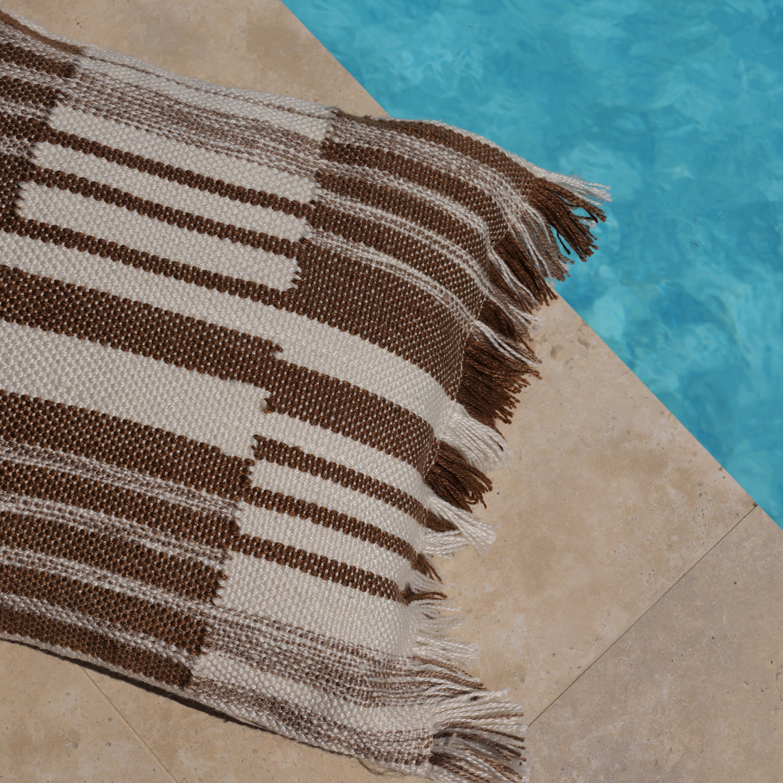 Coussin tissé intérieur et extérieur 🌞